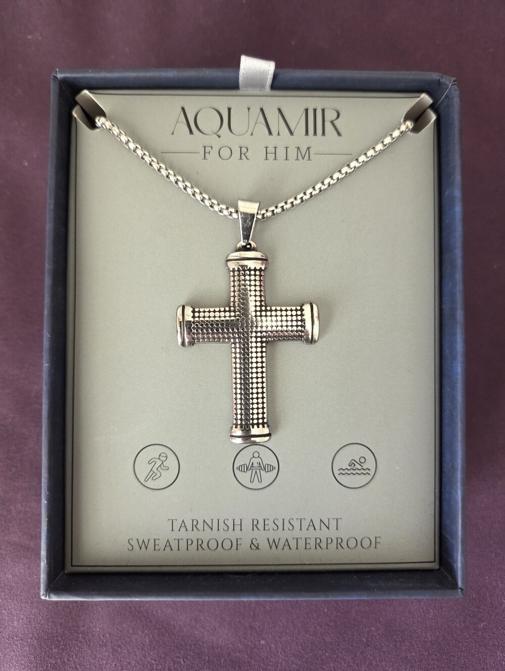 AQUAMIR MEN'S CROSS NECKLACE